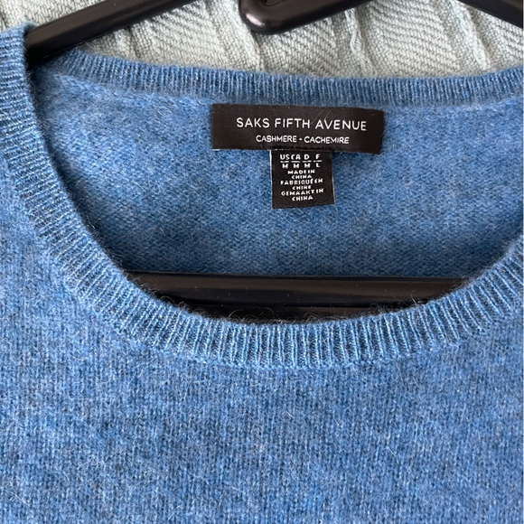 Sak’s Cashmere short sleeve Sweater - size M - Picture 3 of 4